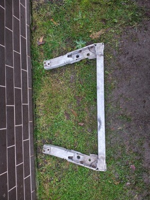 Maserati ghilbi iii балка pod радіатор фото №1