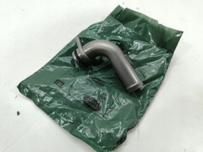 Патрубок водяной головки jaguar land rover 2.0 фото №1