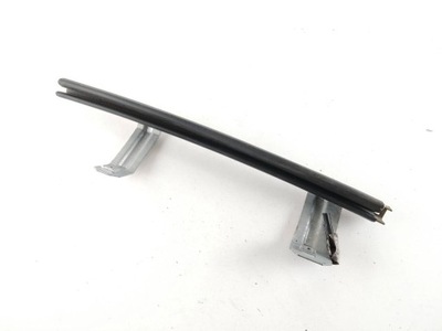 2003 hummer h2 напрямна скло задній фото №1