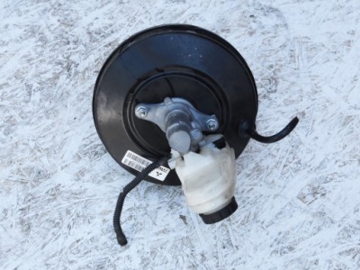 Усилитель тормозов насос тормозная colt 1.1 12r 3d eu фото №1