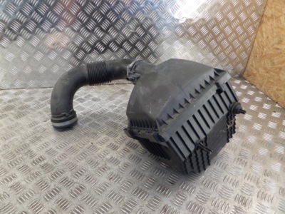 Trafic iii корпус фільтра повітря 165009078r фото №1