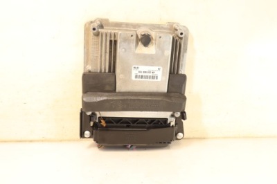 Бортовий комп'ютер двигуна audi a4 b8 2.0tdi фото №1