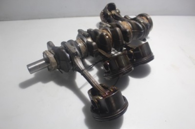 Wał колінчастий поршні toyota auris 1 рестайлінг  1.6 фото №1