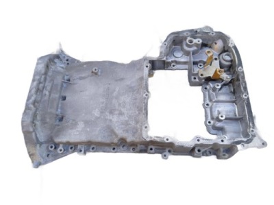 Поддон масляная mercedes benz 6420143602 фото №1