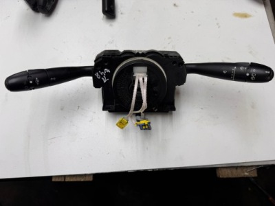 Переключатель комбинированный citroen c2 96608847xt фото №1