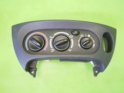 Панель керування вентиляція кондиціонер renault megane i фото №1