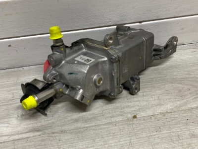 Trafic iii 1.6dci радиатор выхлопных газов egr 147357086r фото №1