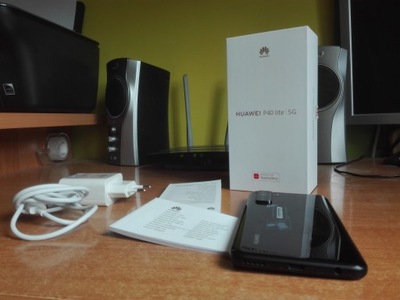 Smartfon Huawei P40 Lite 5G