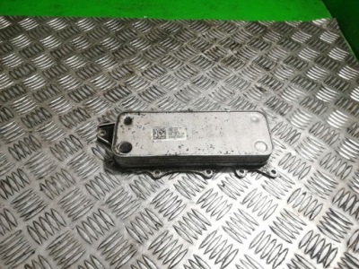 Радиатор масла mercedes w218 w212 w207 w204 3.0 cdi 642.850 6421800165 фото №1