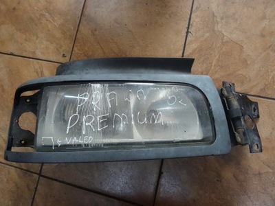 Renault premium 220dci лампа права 5010379320 фото №1