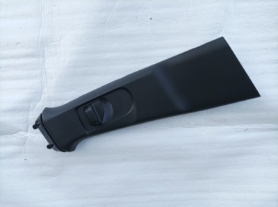 Mercedes a45 w176 amg захист стійка a1766900325 фото №1