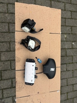 Комплект подушки безопасности натяжители подушка безопасности citroen ds3 оригинал фото №1