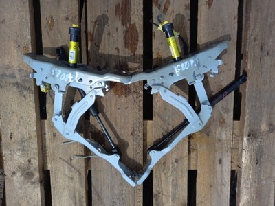 Hyundai genesis g80 петлі капот правий лівий 2021 фото №1