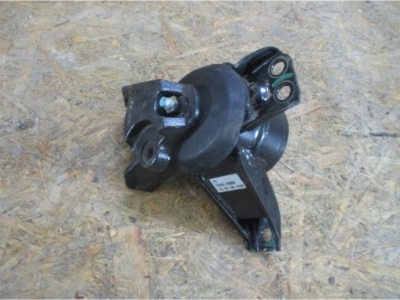 Кронштейн подушка двигателя tucson ii 2.0 crdi 21810-d3500 фото №1