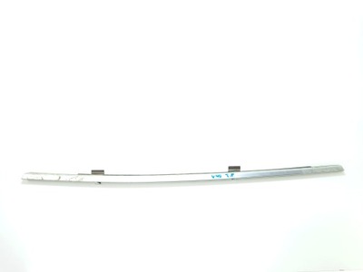 Volvo v40 ii молдинг ущільнювач двері задня права хром фото №1