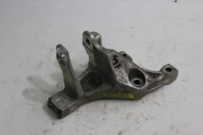 Кронштейн двигателя кронштейн vivaro expert 2.0 blue #497 фото №1