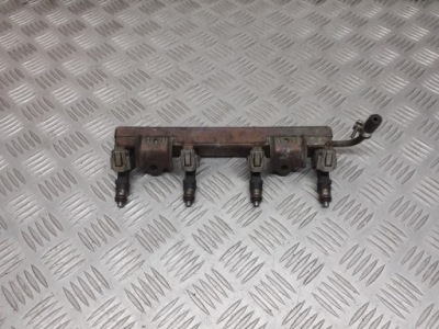 Молдинг впрыскная форсунки nissan micra k12 1.2 фото №1