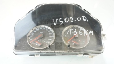 Счетчик приборы volvo оригинальный номер 30786344 фото №1