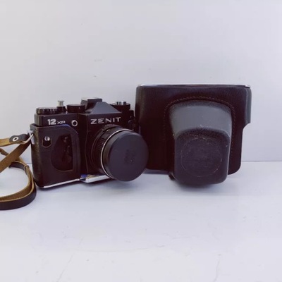 APARAT ZENIT 12XP HELIOS 44M-4
