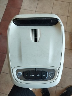 Volvo v40 2012-2018 лампа освітлення салону кабіни 31398259 фото №1