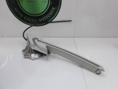 Направляющая шторка левая mercedes w205 a2059063700 фото №1