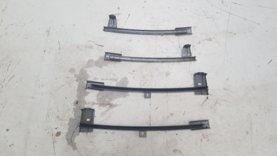 Молдинг направляющая стекло перед задняя правая левая mitshubishi outlander iii lift фото №1