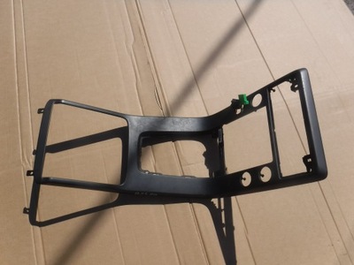 Панель рамка приборная панель volvo s80 v70 8635818 фото №1