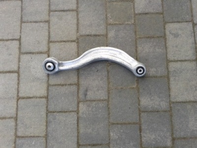 Важіль задня audi e-tron q8 4m0505391 фото №1