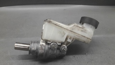 Насос гальмівна toyota yaris verso 1.4 фото №1