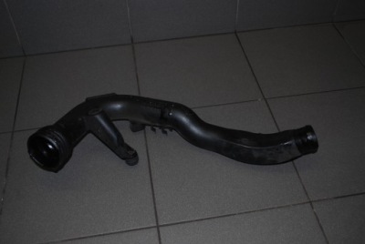 Шланг інтеркулер audi a4 b6 1.9 tdi 8e0145762b фото №1