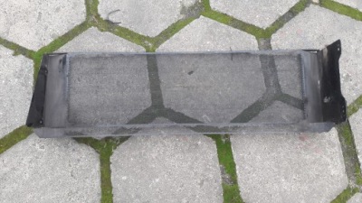 Actros mp3 mp2 захист нижня решітка радіатора води 9305000117 фото №1