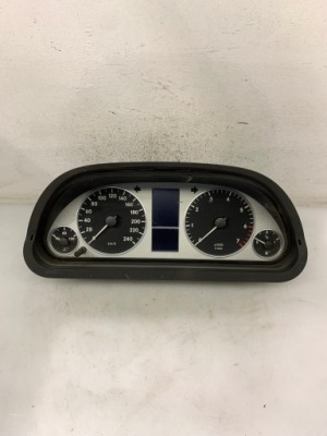 Счетчик приборная панель a1695401448 mercedes фото №1