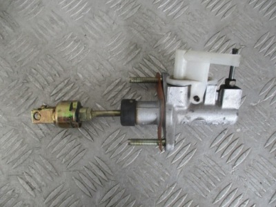 Насос сцепления цилиндр сцепления toyota corolla e12 1.4 b 01-04 r. hb 5d фото №1