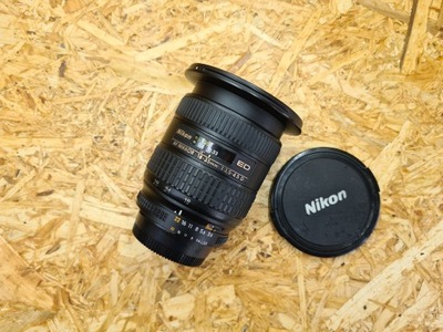 Nikon AF nikkor 18-35mm 1:3.5-4.5 D