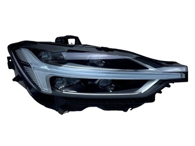 VOLVO XC60 II 18-21 ŽIBINTAS PRIEKINĖ DEŠINIOJI PRIEK. LED 32133545 ORIGINALAS 