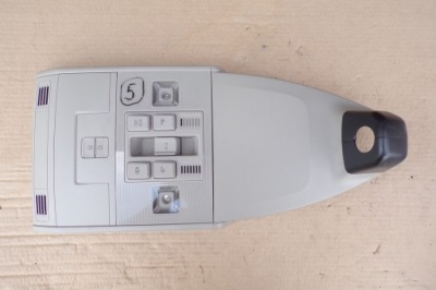 Лампа стельовий 5g9971499 vw golf vii фото №1