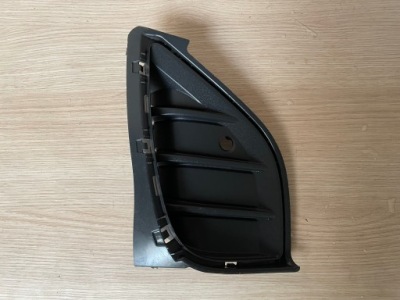 Решітка бампера лівий перед vw id4 фото №1