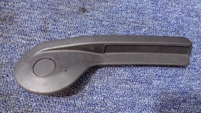 Ручка регулювання сидіння 1845766-05 alfa romeo 159 права фото №1