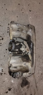 Колектор всмоктуючий дросельна заслінка моторчик m40 bmw e30 фото №1