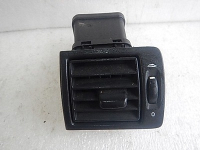 Volvo s40 ii v50 решітка обдув фото №1