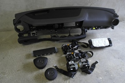 Mercedes w207 lift e подушка безпеки панель приладів консоль панель приладів pulpit полиця фото №1