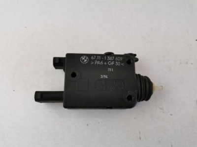 Bmw e36 e34 привод замка задний крышки 1387609 фото №1
