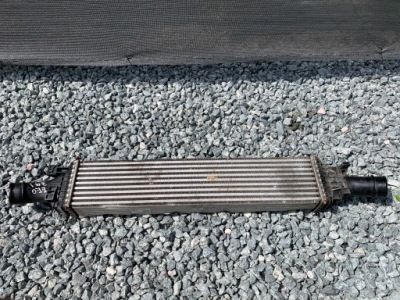 Интеркулер audi a4 b8 a5 8t 8k0145805g фото №1
