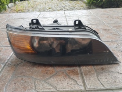 Лампа права bmw z3 e36 фото №1