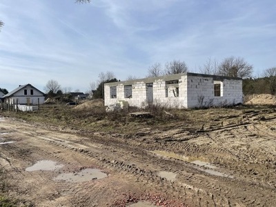 Dom, Droszków, Zabór (gm.), 100 m²