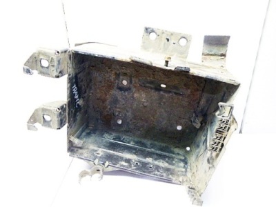 Trafic vivaro ii основание аккумулятор 1.9 dci фото №1