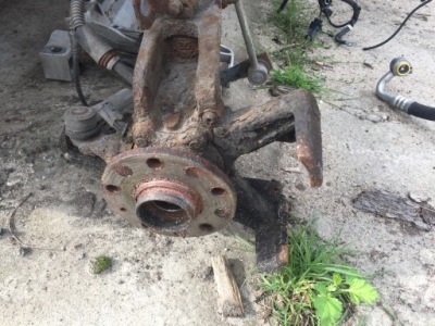 Поворотний кулак правий перед audi a3 8p 1,6 mpi фото №1