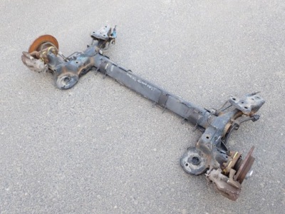 Балка ось подвеска задний  задняя поворотный кулак 2xzacisk citroen c3 aircross фото №1