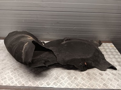 Chrysler pacifica 2020 правая сторона подкрылок передние фото №1