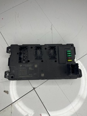 Модуль блок керування rem bmw f30 f31 9293305 фото №1